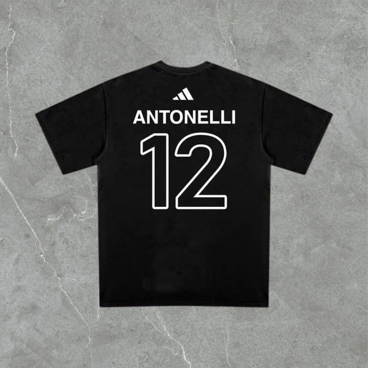 Polera Mercedes K. Antonelli 2026